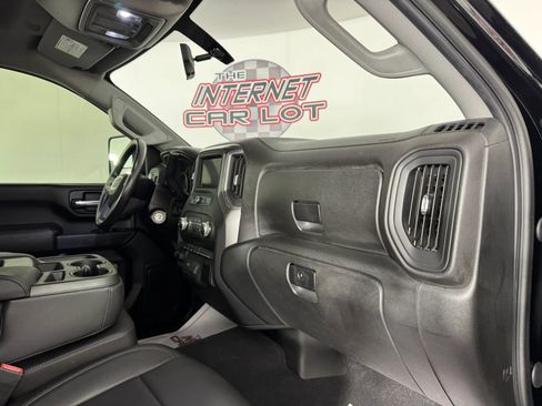 Used 2020 GMC Sierra 2500 4x4 Crew Cab w/ Convenience Package image 12