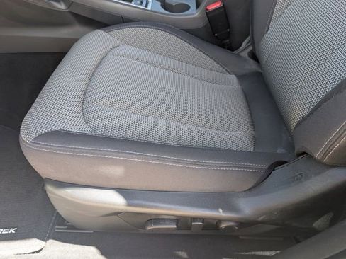 Used 2024 Subaru Crosstrek 2.0i Premium image 15