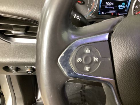 Used 2019 Chevrolet Traverse LT w/ LT Premium Package FWD image 17