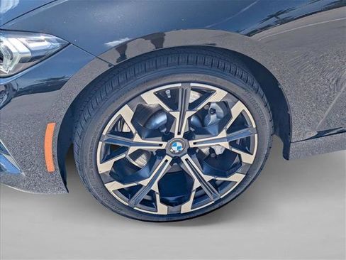 Certified 2025 BMW 330i Sedan w/ Premium Package RWD image 25