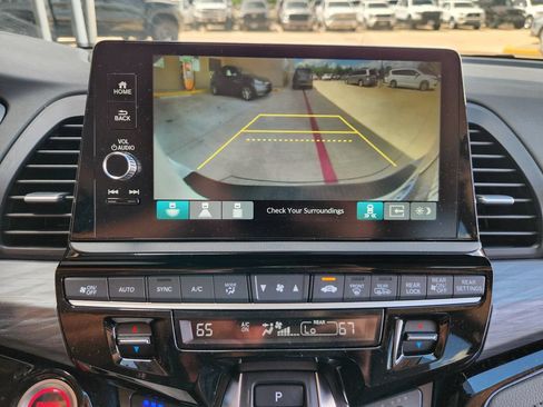 Used 2026 Honda Odyssey Elite image 19
