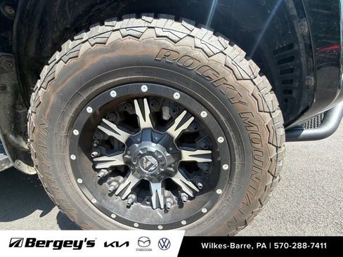 Used 2019 Toyota 4Runner SR5 Premium AWD/4WD image 15