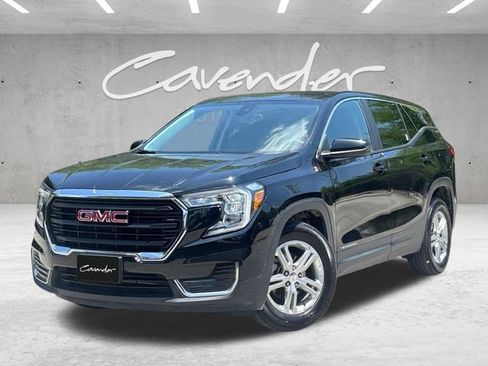 Used 2024 GMC Terrain SLE FWD image 1