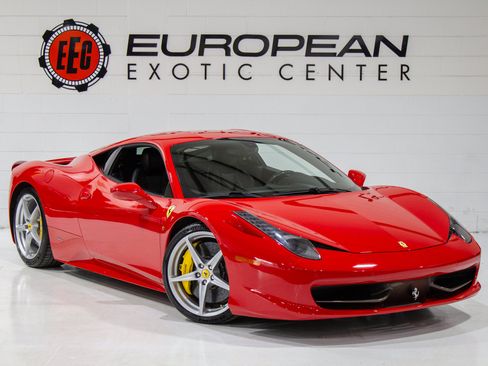 Used 2014 Ferrari 458 Italia Coupe RWD image 1