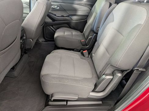 Certified 2023 Chevrolet Traverse LT FWD image 26