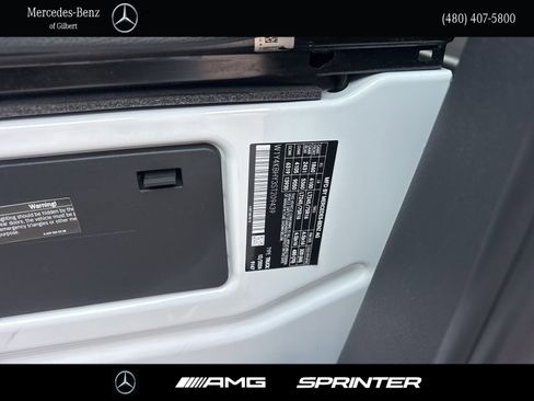 Used 2025 Mercedes-Benz Sprinter 2500 image 22