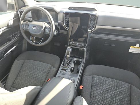 Used 2025 Ford Ranger XLT w/ Equipment Group 301A High AWD/4WD image 27