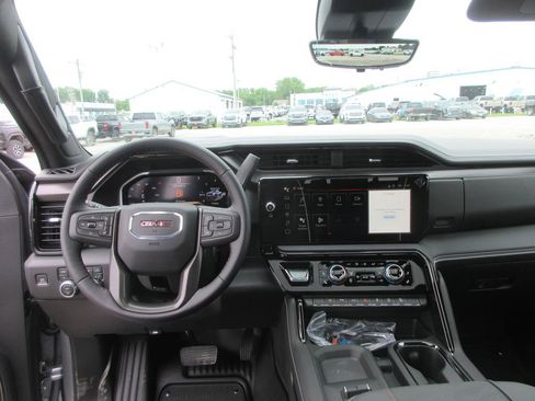 New 2026 GMC Sierra 2500 AT4X AWD/4WD image 16