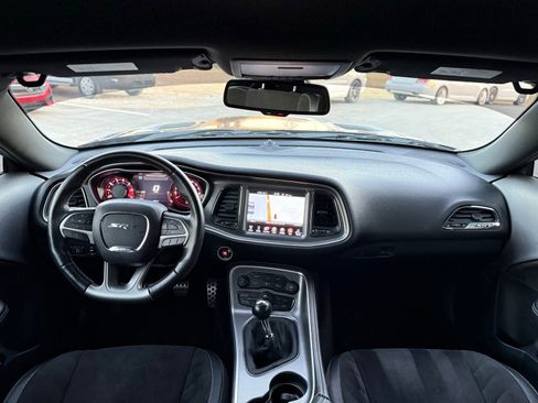 Used 2015 Dodge Challenger SRT Hellcat image 35