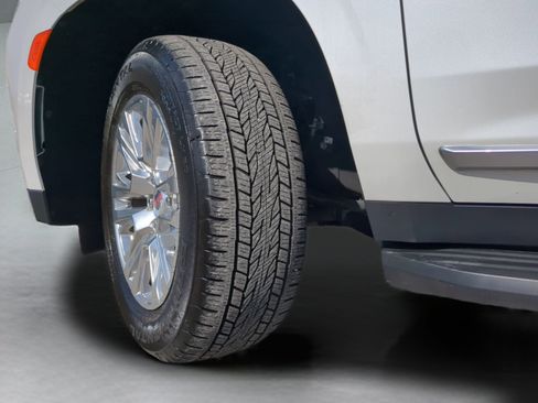 Used 2024 GMC Yukon XL Denali image 66