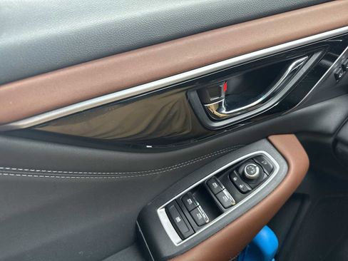 Used 2022 Subaru Outback Touring XT w/ Popular Package #2 image 10