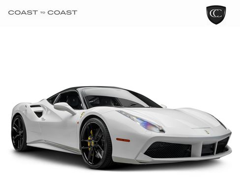 Used 2018 Ferrari 488 GTB RWD image 1