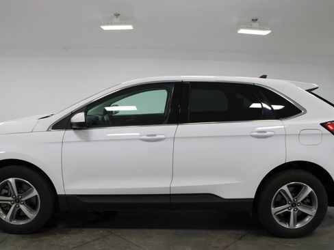 Used 2024 Ford Edge SEL w/ Convenience Package image 6