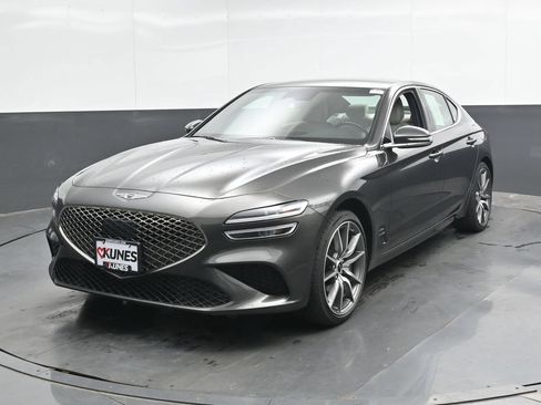 Used 2025 Genesis G70 2.5T AWD/4WD image 6