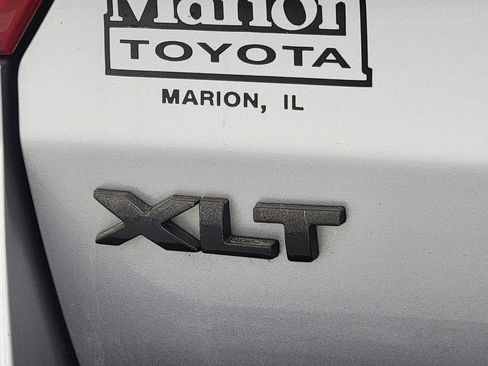 Used 2020 Ford Expedition XLT w/ Equipment Group 202A AWD/4WD image 10