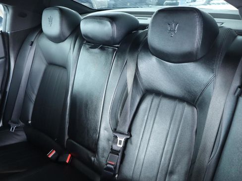 Used 2018 Maserati Ghibli image 30