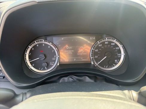 Used 2023 Toyota Highlander L image 24