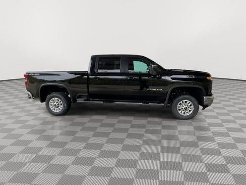 New 2026 Chevrolet Silverado 2500 LT w/ Convenience Package AWD/4WD image 2