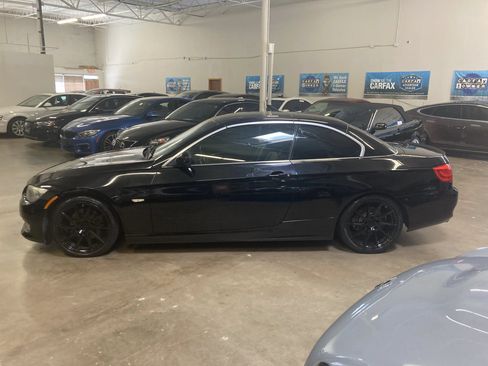 Used 2011 BMW 328i Convertible RWD image 7
