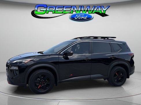 Used 2025 Nissan Rogue SV w/ Rock Creek Premium Package AWD/4WD image 1