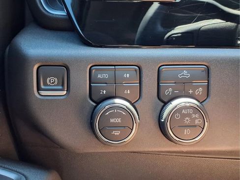 Certified 2023 Chevrolet Silverado 1500 RST AWD/4WD image 11