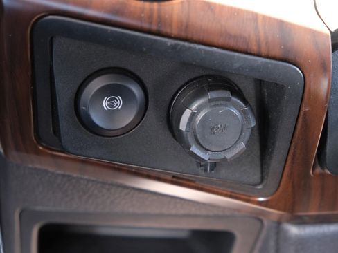 Used 2015 Ford F350 Lariat w/ Lariat Interior Package image 43