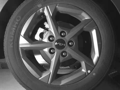 Used 2025 Kia K4 LXS image 15