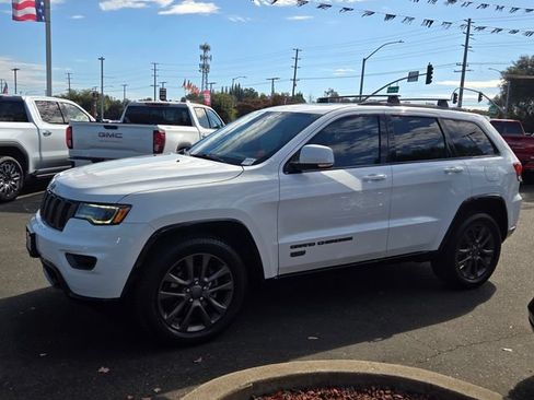 Used 2016 Jeep Grand Cherokee Limited 75th Anniversary AWD/4WD image 7