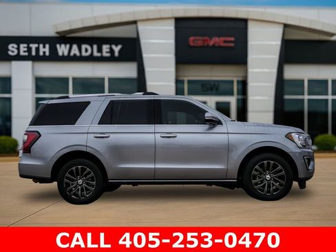 Used 2020 Ford Expedition Limited w/ Equipment Group 301A RWD image 8