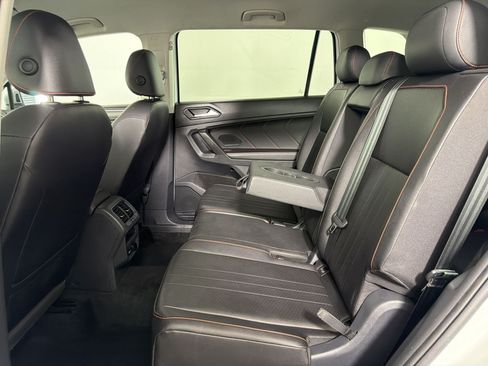 Used 2024 Volkswagen Tiguan Wolfsburg Edition FWD image 20