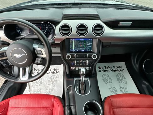 Used 2022 Ford Mustang GT Premium w/ Equipment Group 401A RWD image 16
