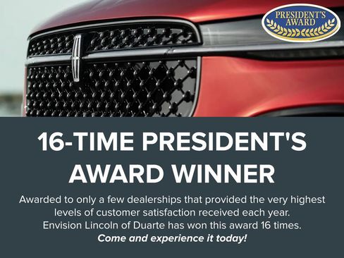 Used 2017 Cadillac Escalade Premium Luxury image 4