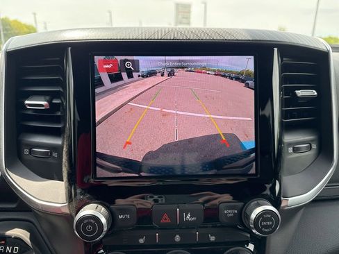 New 2026 RAM 1500 4x4 Crew Cab image 21