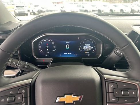 New 2026 Chevrolet Silverado 1500 LT AWD/4WD image 15