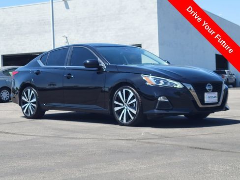 Used 2022 Nissan Altima 2.5 SR FWD image 36