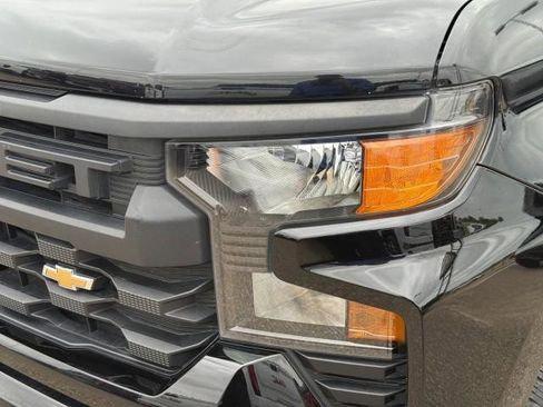 Used 2023 Chevrolet Silverado 1500 Custom RWD image 16