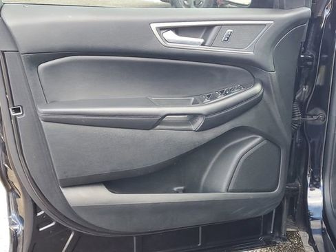 Used 2024 Ford Edge SEL w/ Convenience Package image 11