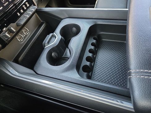 Used 2023 RAM 1500 Laramie image 25