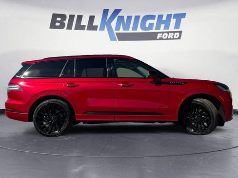 Used 2025 Lincoln Aviator Reserve w/ Equipment Group 201A image 6