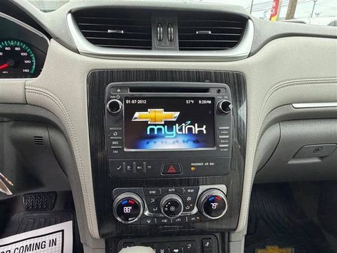 Used 2015 Chevrolet Traverse LT AWD/4WD image 22