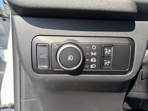 Used 2025 Ford Escape Platinum AWD/4WD image 12