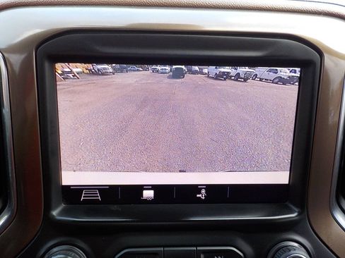 Used 2019 Chevrolet Silverado 1500 High Country AWD/4WD image 21
