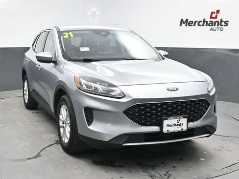 Used 2021 Ford Escape SE w/ Convenience Package AWD/4WD image 1