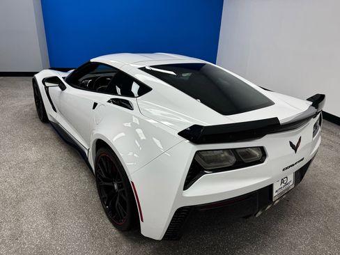 Used 2017 Chevrolet Corvette Z06 image 29