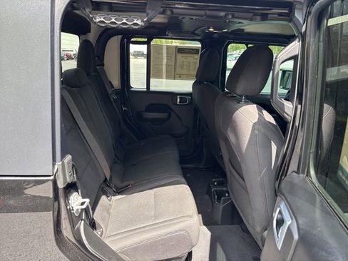 Used 2021 Jeep Gladiator Sport AWD/4WD image 21