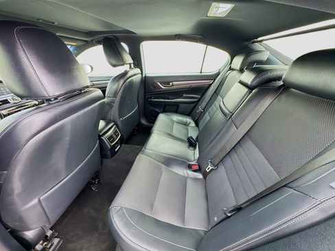 Used 2019 Lexus GS 350 F Sport image 16