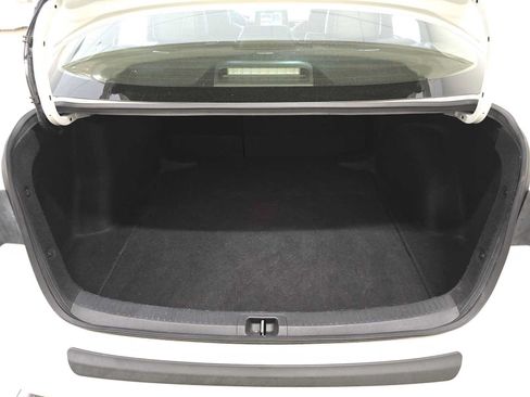 Used 2020 Toyota Corolla XSE FWD image 29