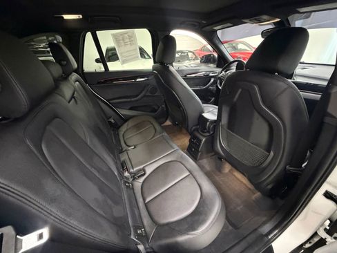 Used 2018 BMW X1 xDrive28i AWD/4WD image 19