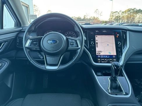Used 2022 Subaru Outback Premium image 20