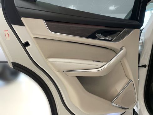 New 2023 Jaguar F-PACE S image 17